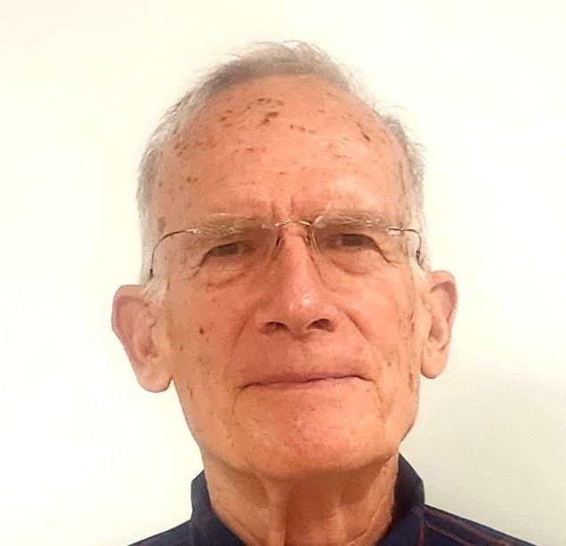 slice24 multiethnic-group-young-happy-students-standing-outdoors